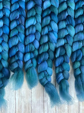 Load image into Gallery viewer, Whitefaced Woodland - "Dewdrop" - Hand Dyed Wool Combed Top - Soft Spinning Fiber