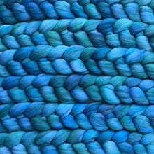 Load image into Gallery viewer, Whitefaced Woodland - "Dewdrop" - Hand Dyed Wool Combed Top - Soft Spinning Fiber