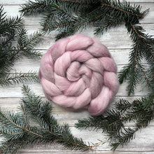 Load image into Gallery viewer, Kent Romney Hand Dyed Combed Top - "Vintage" - Spinning Fiber - Soft Fiber for Spinning Socks - Wool Roving