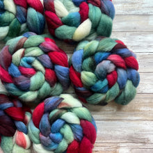 Load image into Gallery viewer, Shetland Hand Dyed Combed Top - &quot;Vampire&quot; - Spinning Fiber - Roving - Soft Fiber for Spinning Socks
