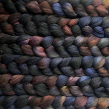 Load image into Gallery viewer, Darkland - Mixed Blue Faced Leicester BFL Hand Dyed Combed Top - Spinning Fiber - 26 Micron - BFL for Spinning - Wool Roving
