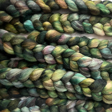 Load image into Gallery viewer, Coven - Mixed Blue Faced Leicester BFL Hand Dyed Combed Top - Spinning Fiber - 26 Micron - BFL for Spinning - Wool Roving
