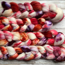 Load image into Gallery viewer, Superwash Superfine 18.5 Micron Merino “Georgia” - Hand Dyed Wool Combed Top - Soft Spinning Fiber Roving
