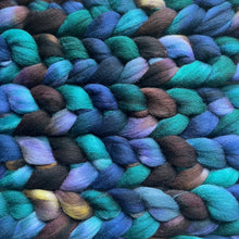Load image into Gallery viewer, Dorset Horn Hand Dyed Combed Top - &quot;Backroads&quot; - Spinning Fiber - Fiber for Spinning Socks - British Wool Roving for Felting Weaving
