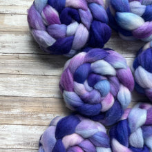 Load image into Gallery viewer, Dorset Horn Hand Dyed Combed Top - &quot;Celestial&quot; - Spinning Fiber - Fiber for Spinning Socks - British Wool Roving for Felting Weaving

