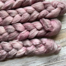 Load image into Gallery viewer, Corriedale/Ramie/Tussah Silk Hand Dyed Combed Top - &quot;Vintage&quot; - Spinning Fiber - Roving - Soft Fiber for Spinning Socks
