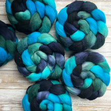Load image into Gallery viewer, Jacob Hand Dyed Combed Top - &quot;Neptune&quot; - Spinning Fiber - Soft Fiber for Spinning Socks - Wool Roving
