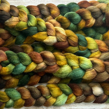 Load image into Gallery viewer, Hobbiton - Blue Faced Leicester BFL Hand Dyed Combed Top - Spinning Fiber - 26 Micron - BFL for Spinning - Wool Roving
