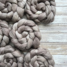 Load image into Gallery viewer, Perendale Hand Dyed Combed Top - &quot;Whisper&quot; - Spinning Fiber - Soft Fiber for Spinning Socks - Wool Roving
