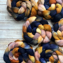 Load image into Gallery viewer, Perendale Hand Dyed Combed Top - &quot;Bad Romance&quot; - Spinning Fiber - Soft Fiber for Spinning Socks - Wool Roving
